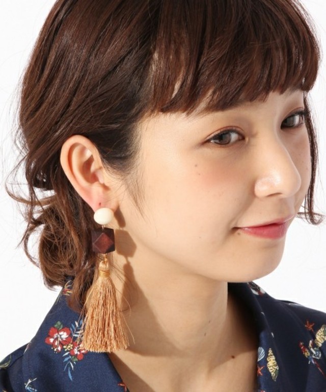 LOWRYS FARM ウッドタッセルＥＡＲアクセ　