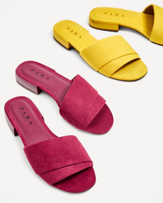 ZARA / シングルカラーフラットシューズ