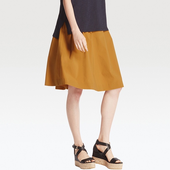 ハイウエストドライストレッチタックスカート