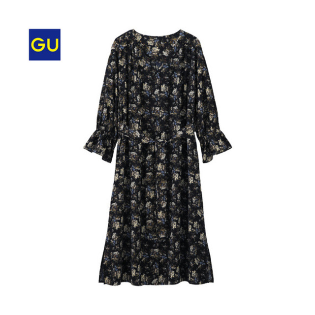 GU　フラワープリントシャツワンピース（７分袖）