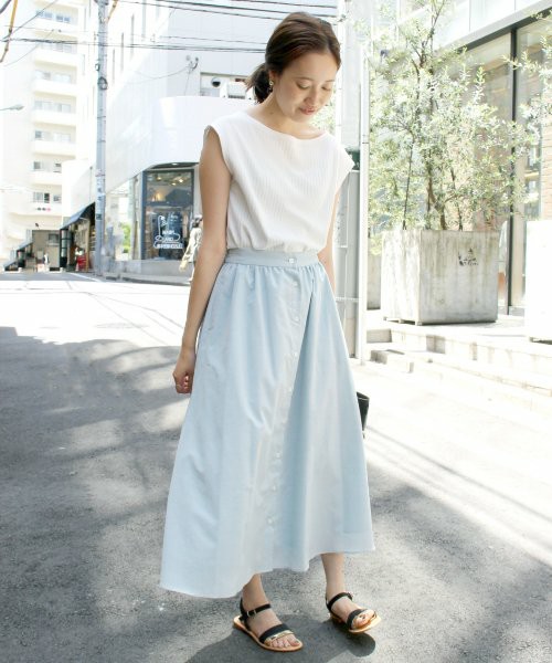 SLOBE IENA  ハリヌキカットソー×フロントボタンスカートセットアップ