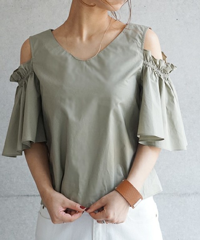 laboratory work オープンショルダー 袖ギャザーフレアブラウス