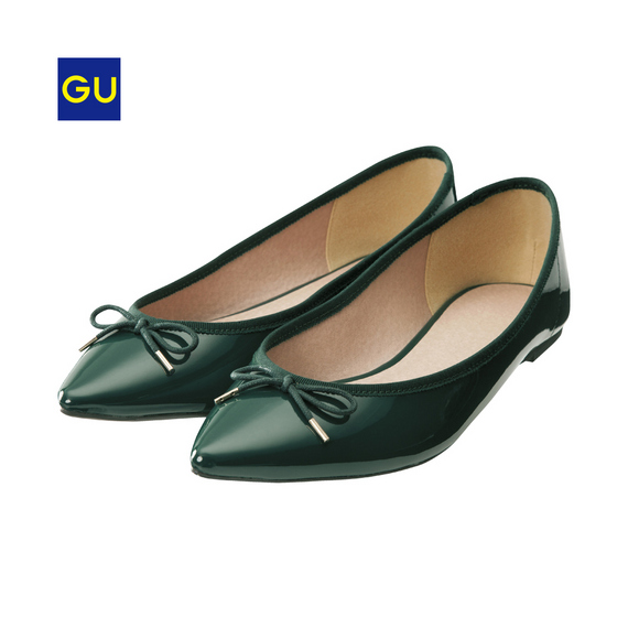 ポインテッドバレエシューズ