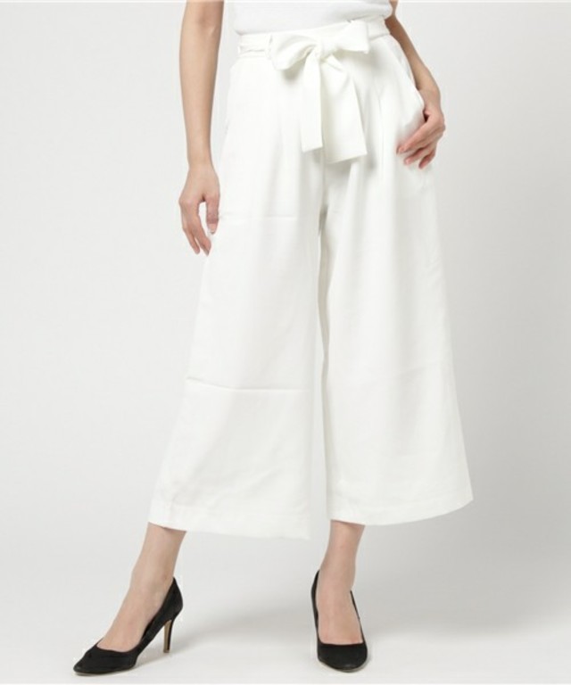 BLUEEAST ボリュームリボンベルトのワイドパンツ