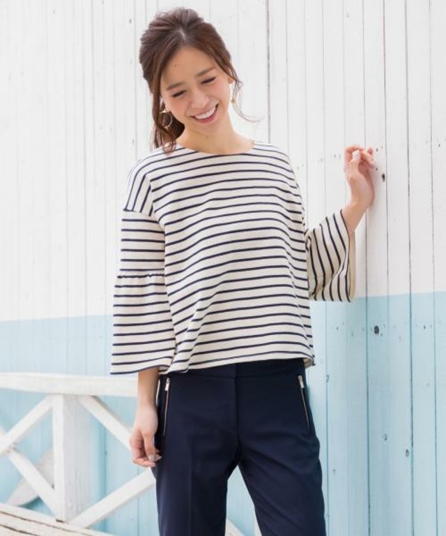 Two Faces　フレアスリーブボーダー