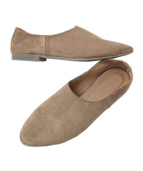 titivate　フェイクレザーフラットカバーパンプス