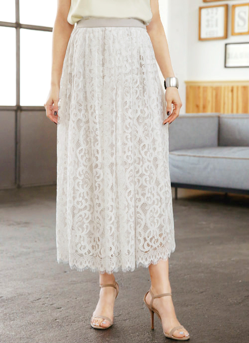 ⑤ボタニカルレースのロングギャザースカート