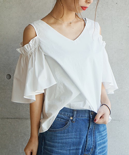 laboratory work オープンショルダー 袖ギャザーフレアブラウス