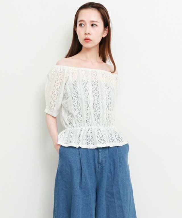 KBF オフショルダーレースプルオーバー