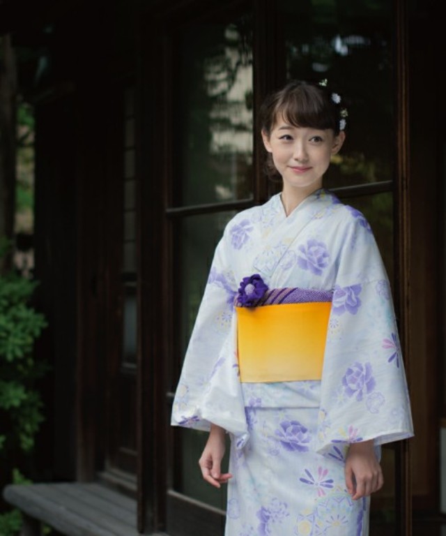 花てまり柄浴衣