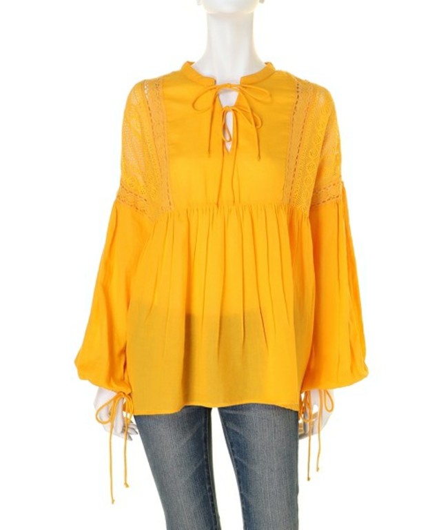 レースコンビボリュームブラウス