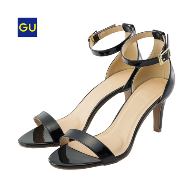 GU　ヌーディサンダル