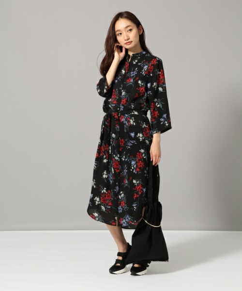 シャツワンピース