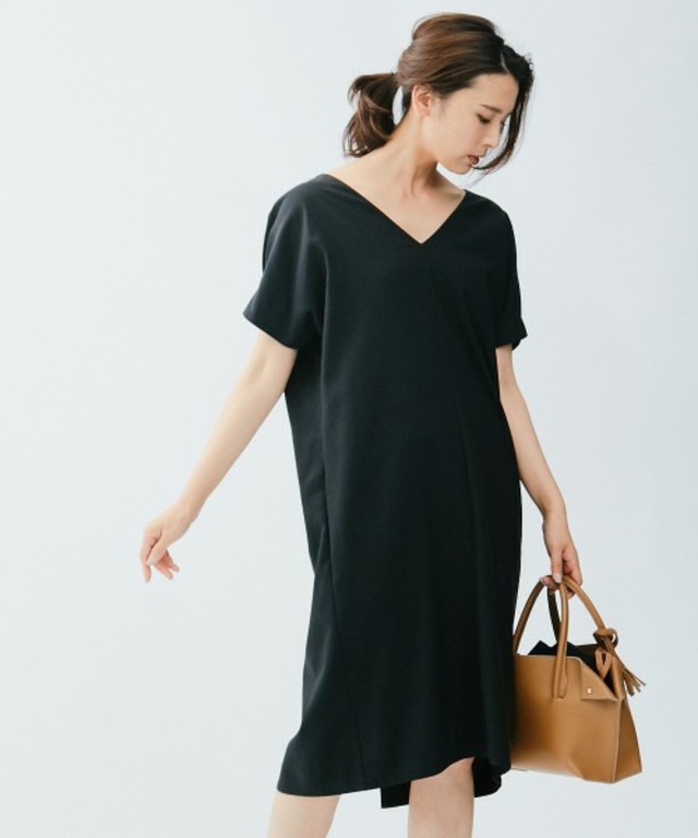 バックレースアップワンピース