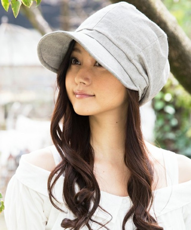 紐調整キャスケット