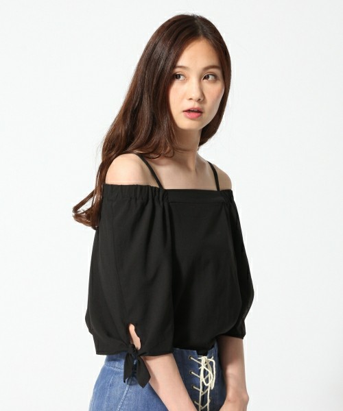 2WAYオフショルブラウス半袖