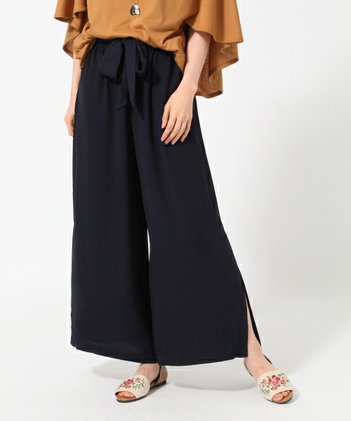サイドスリットワイドパンツ