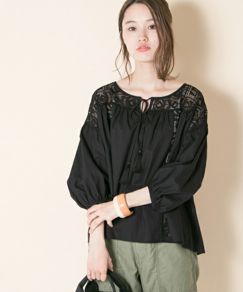 幾何レース切替ブラウス