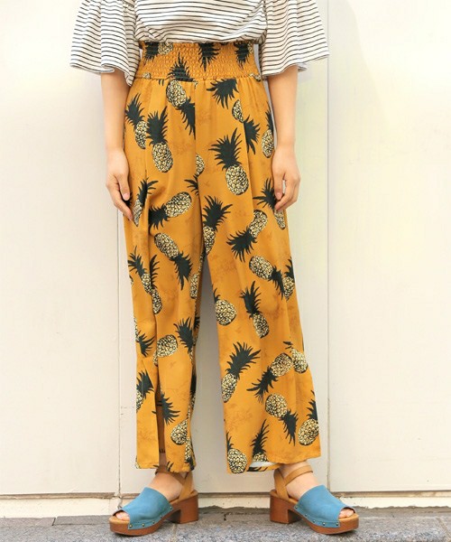 ハイウエストガラスリットワイドパンツ