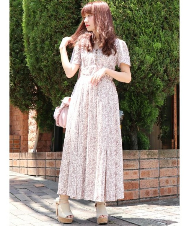 花柄マキシワンピース