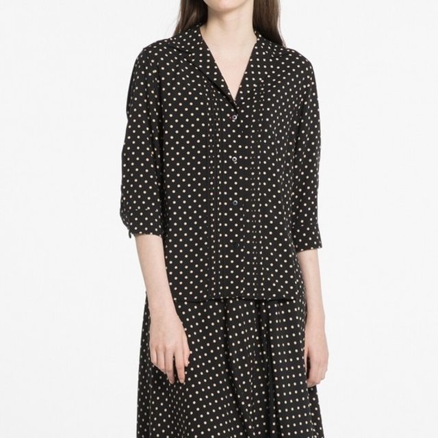 レーヨンタックプリントブラウス（半袖）＋E