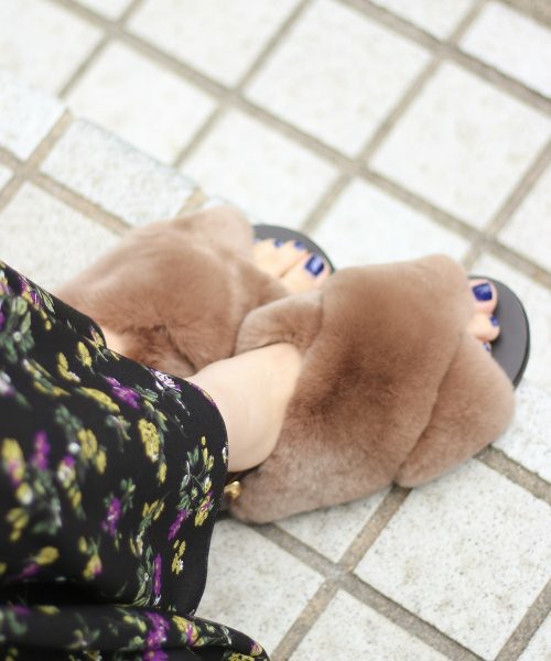 レッキスFURバックストラップサンダル