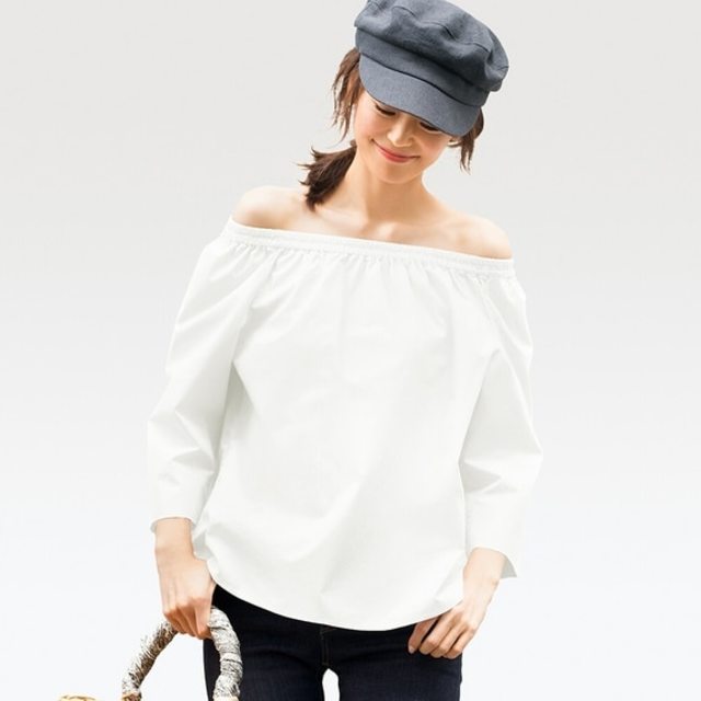 エクストラファインコットンオフショルダーブラウス（7分袖）