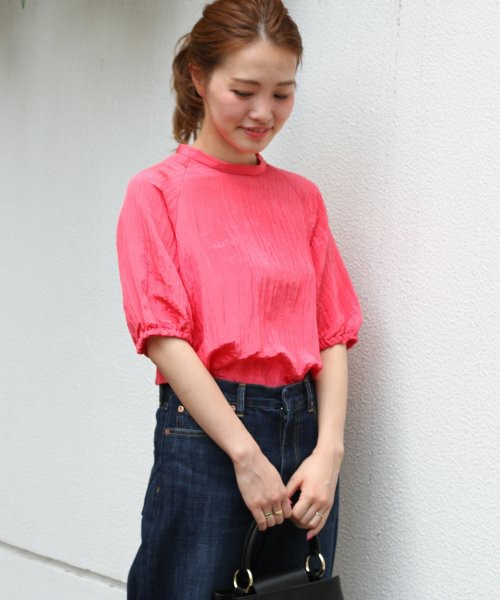 UTSヨウリュウ クルーネックブラウス