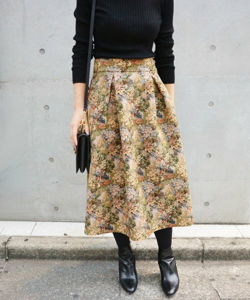 ゴブラン織り タックフレアースカート