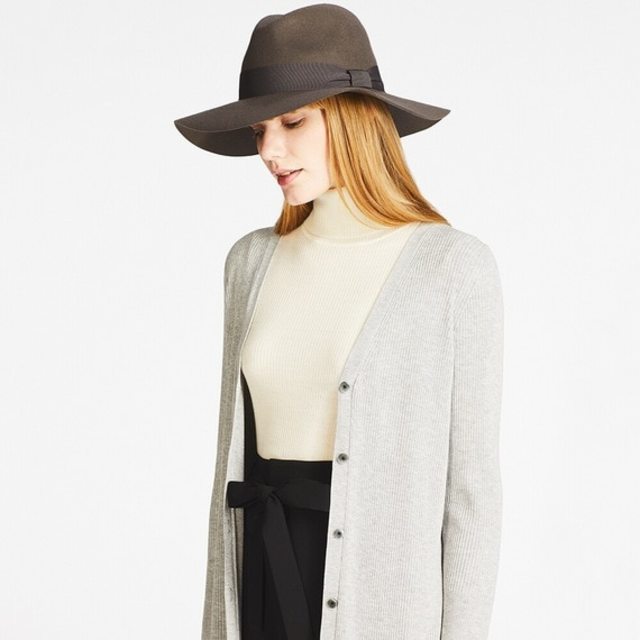 ウールツバヒロハット