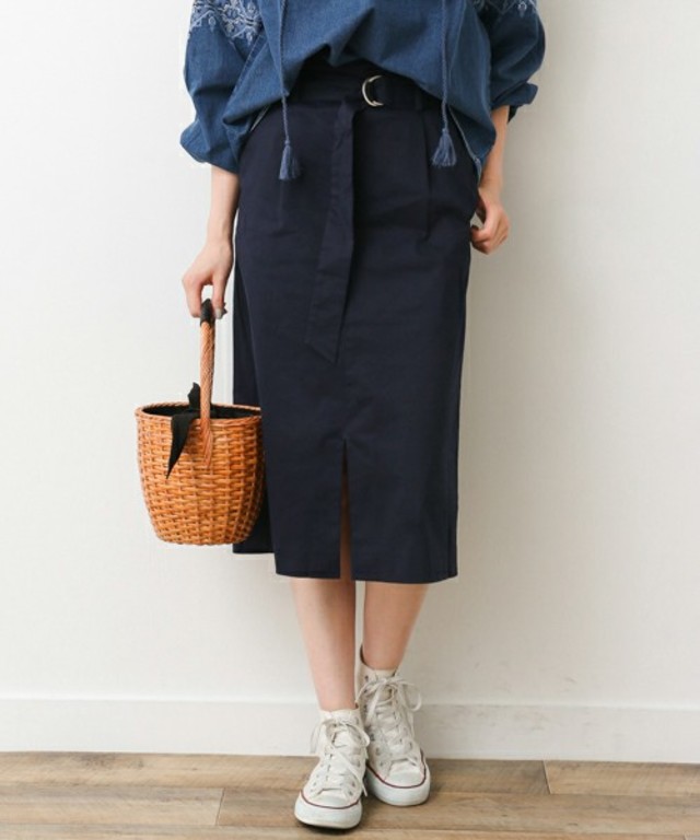 ウエストベルトタイトスカート