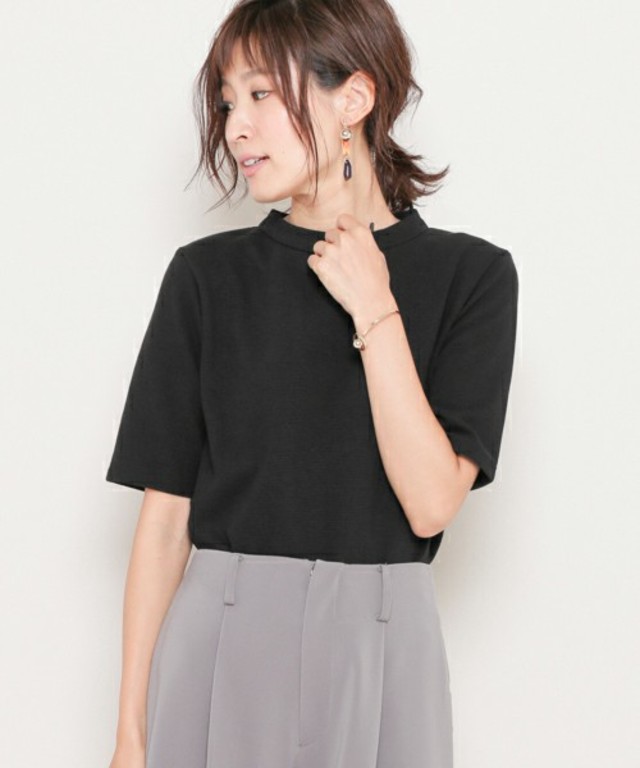 リップルハイネックTシャツ(5分袖)