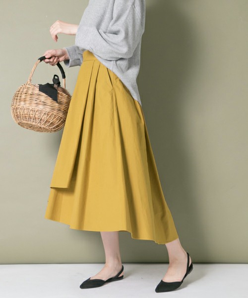 アシメランダムタックカラースカート