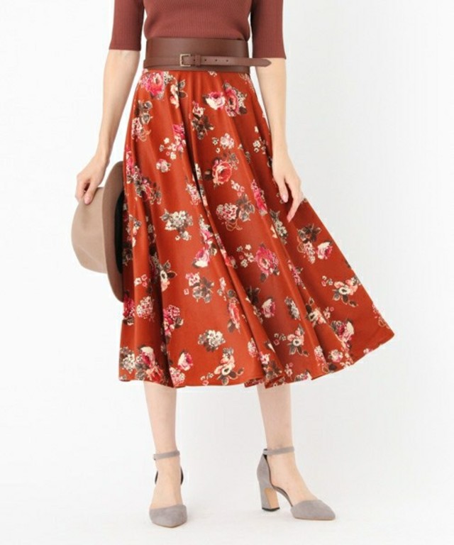 ベロアプリントスカート