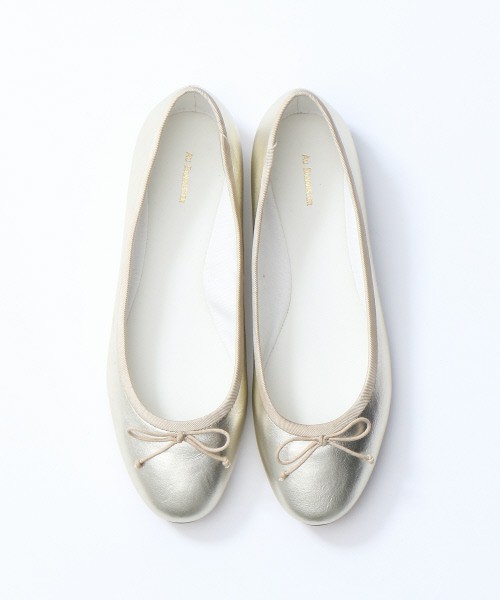ラウンドバレエフラット