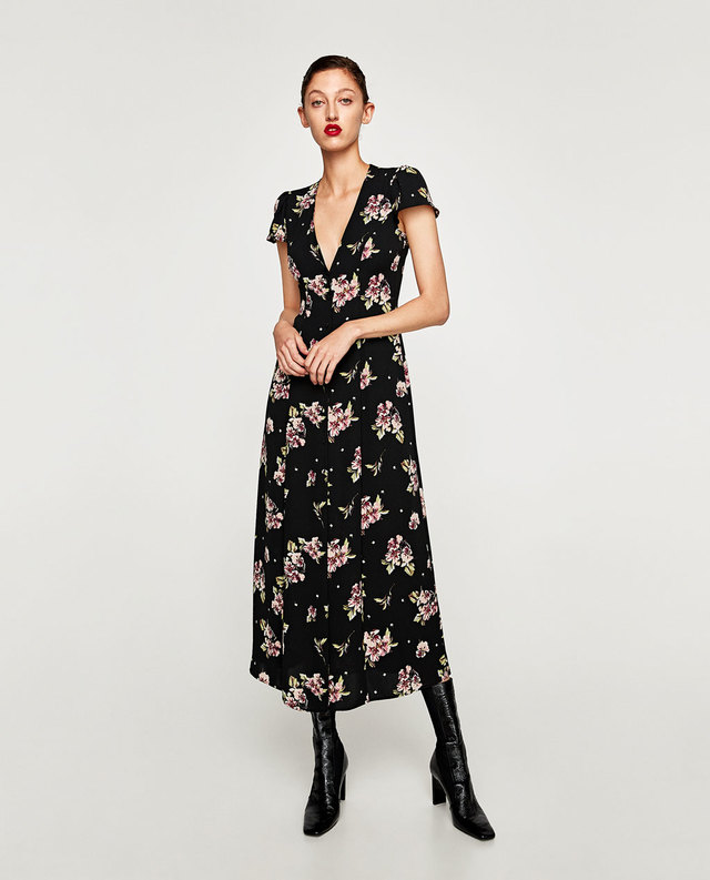 ロング丈プリント地ワンピース