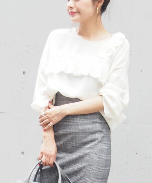 【SEMICOUTURE】 フリルブラウス