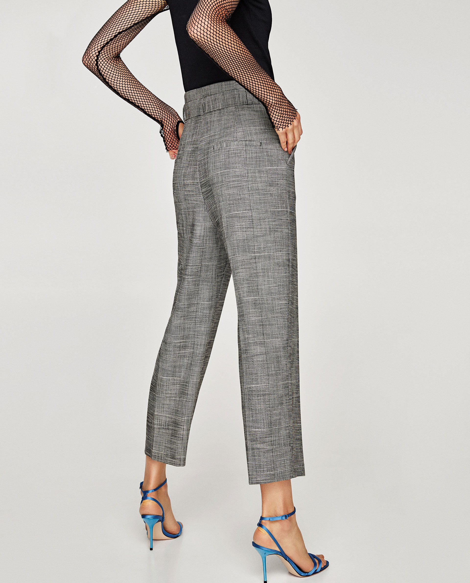 チェック柄パンツ