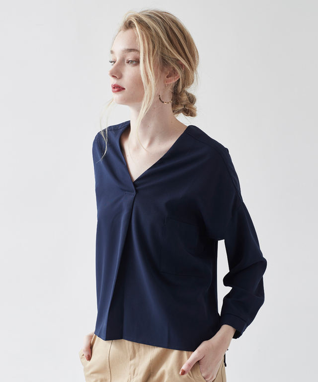 スキッパーシャツブラウス