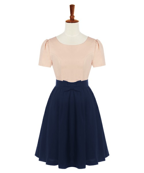 リボンベルト付きAラインワンピース