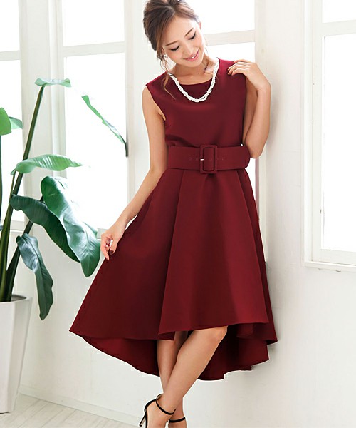 ベルト付きフィッシュテールフレアワンピース