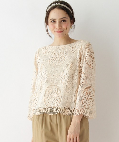 ケミカルサークルレースブラウス