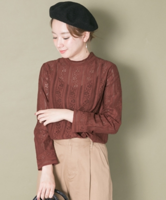 スタンドネック総レースブラウス