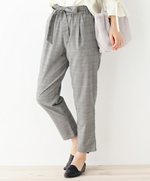 ウエストリボンテーパードパンツ