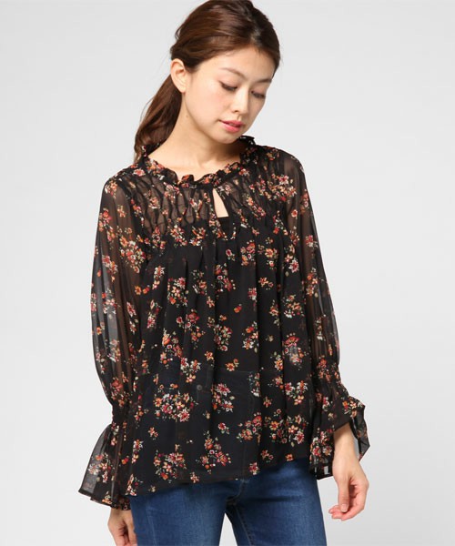 フラワープリント スモッキングブラウス