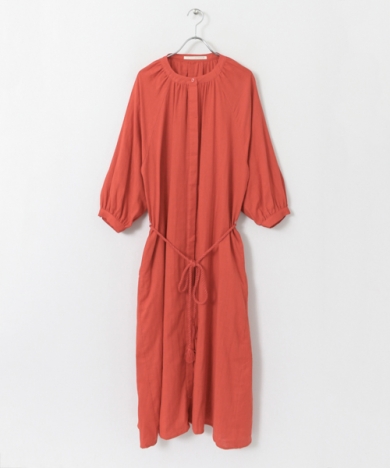 ギャザーロングワンピース