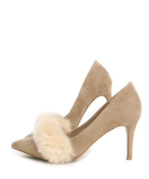 ポインテッドトゥファーパンプス