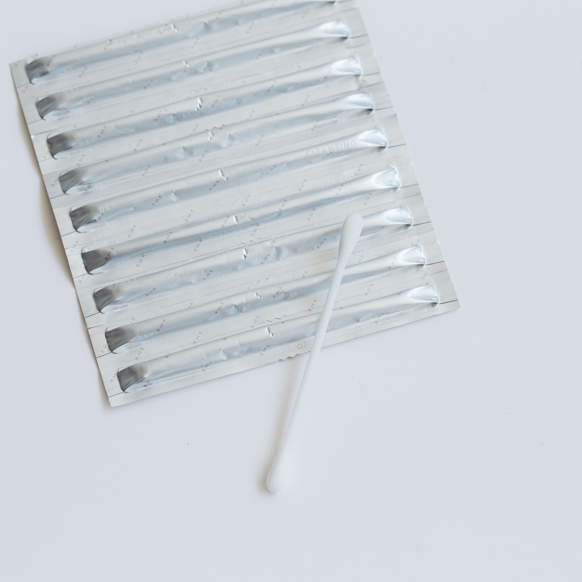 RMK コットンスティック＜クレンジング＞