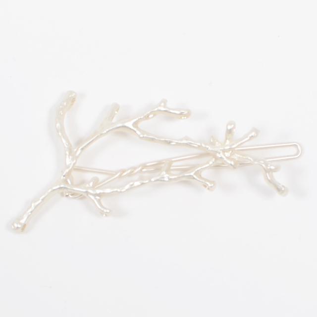 枝珊瑚ヘアピン