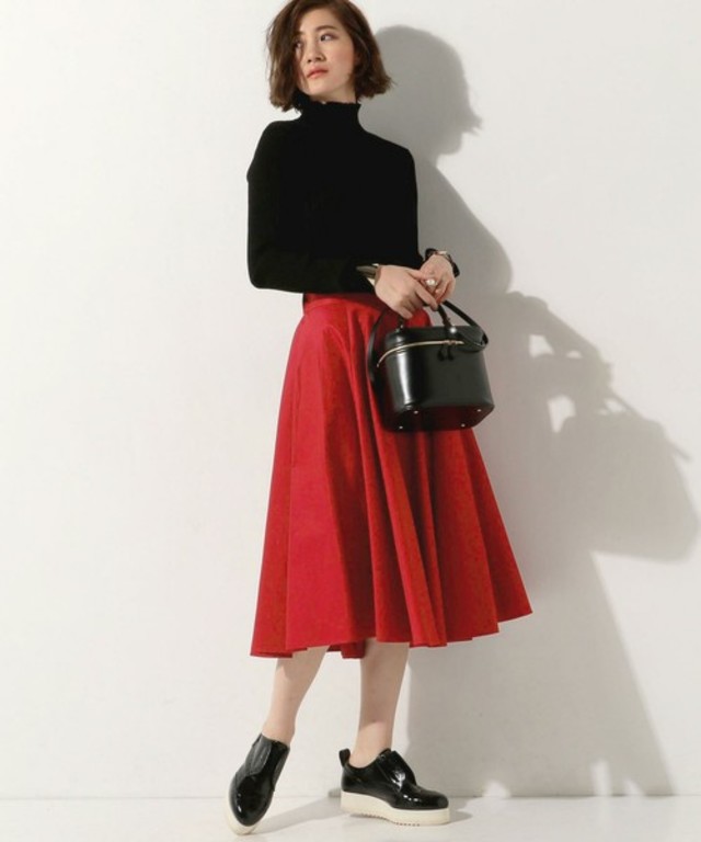 UWBT C ロング フレア スカート